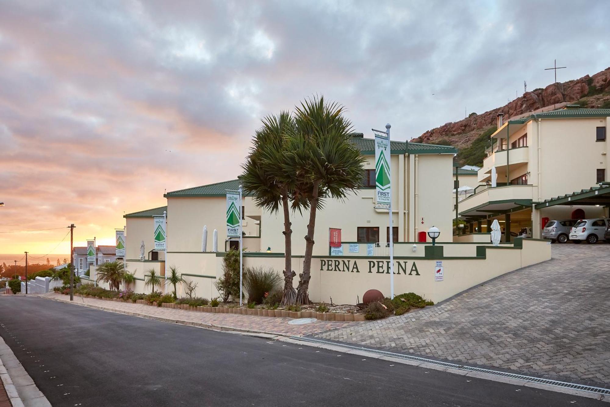 First Group Perna Perna Mossel Bay Apartment Bagian luar foto
