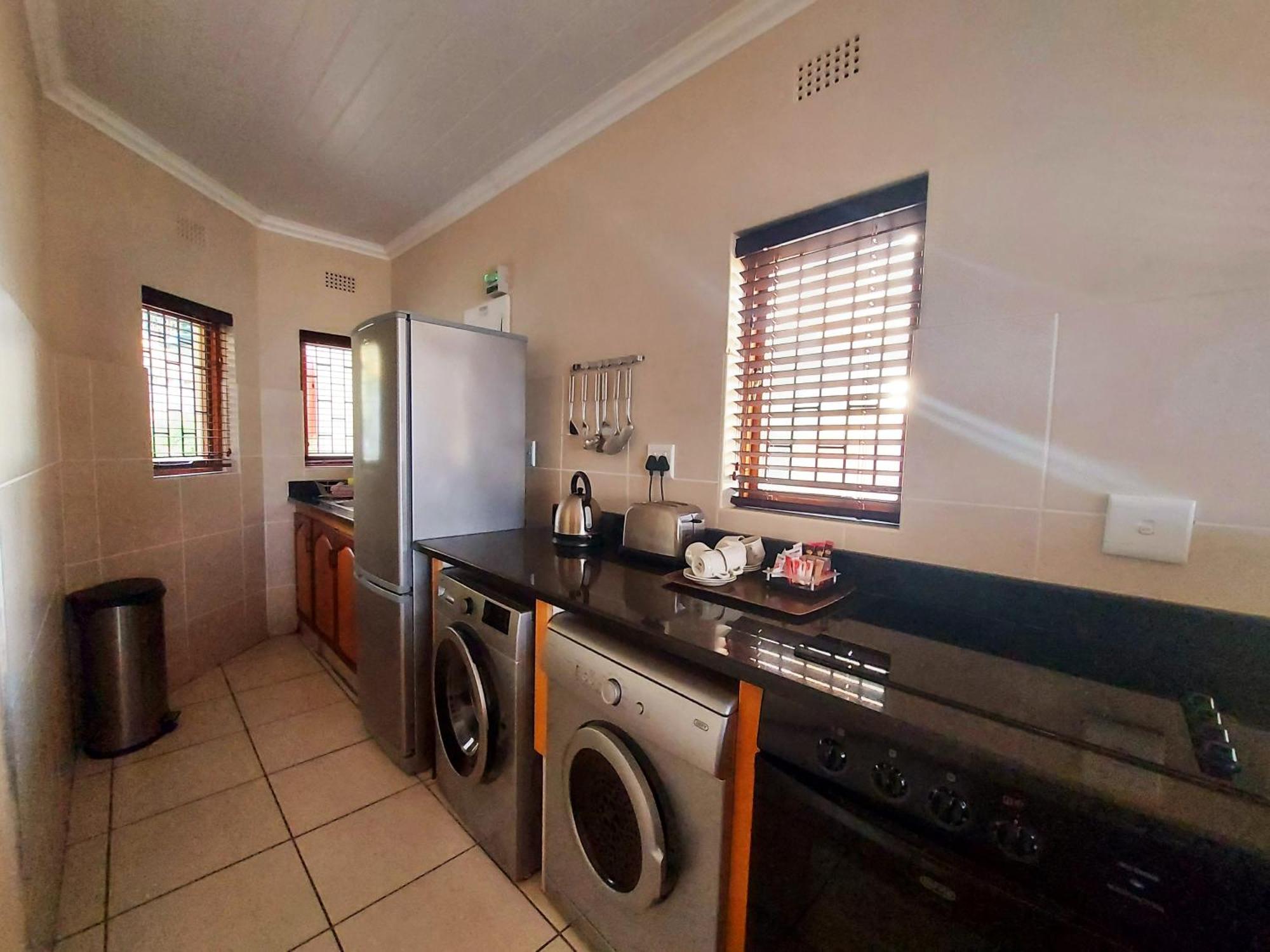 First Group Perna Perna Mossel Bay Apartment Bagian luar foto